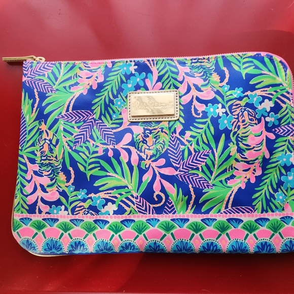 Lilly Pulitzer swimsuit/laptop zipper bag - Picture 10 of 10